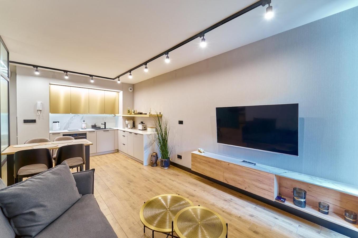 Apartment Laguna Ogrody Pieniawskie 33 Emerald Vip-z Balkonem *